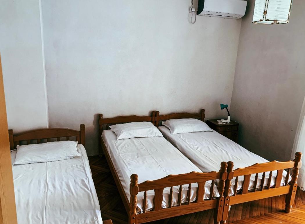 Peaceful, Cosy Tivat Guesthouse Esterno foto