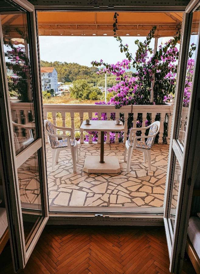 Peaceful, Cosy Tivat Guesthouse Esterno foto